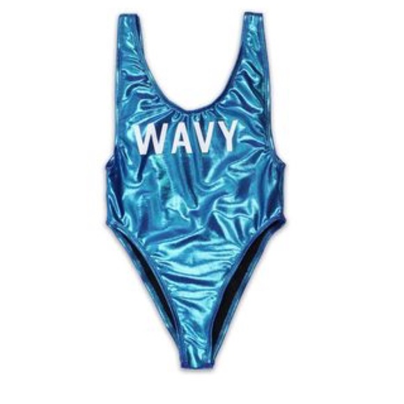 Metallic blue Wavy graphic suit NWOT - Picture 2 of 5